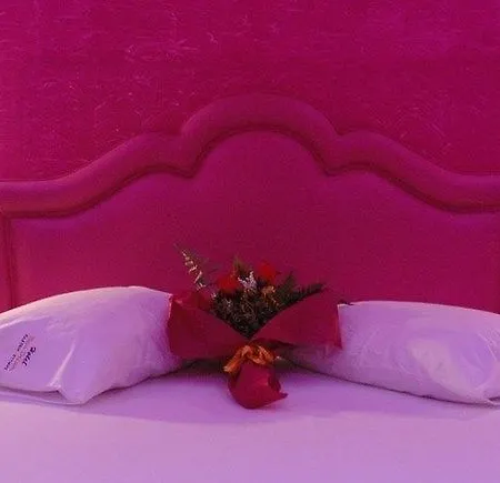 Lydia Hotel 2*